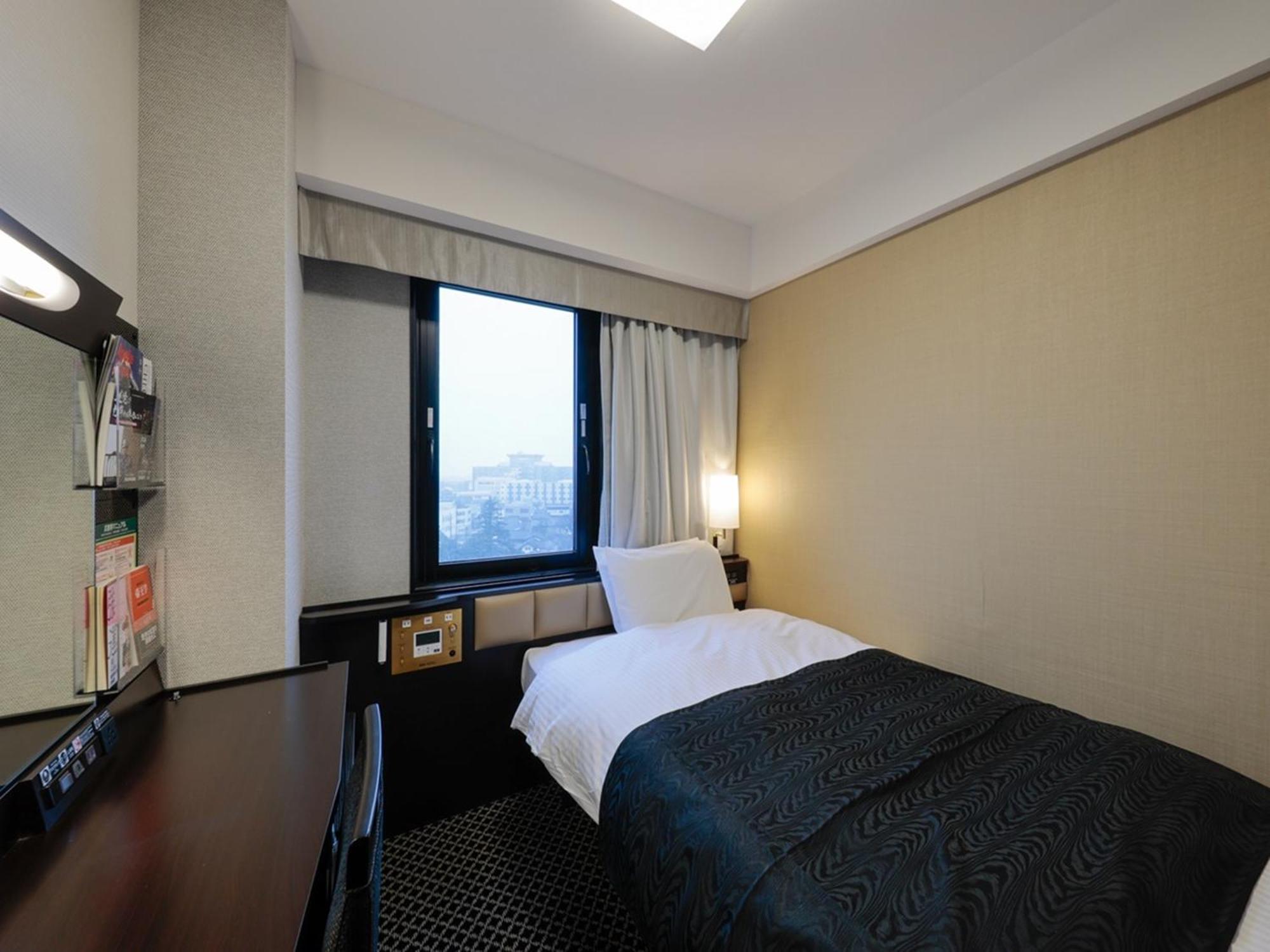 Apa Hotel Tonami Ekimae Luaran gambar